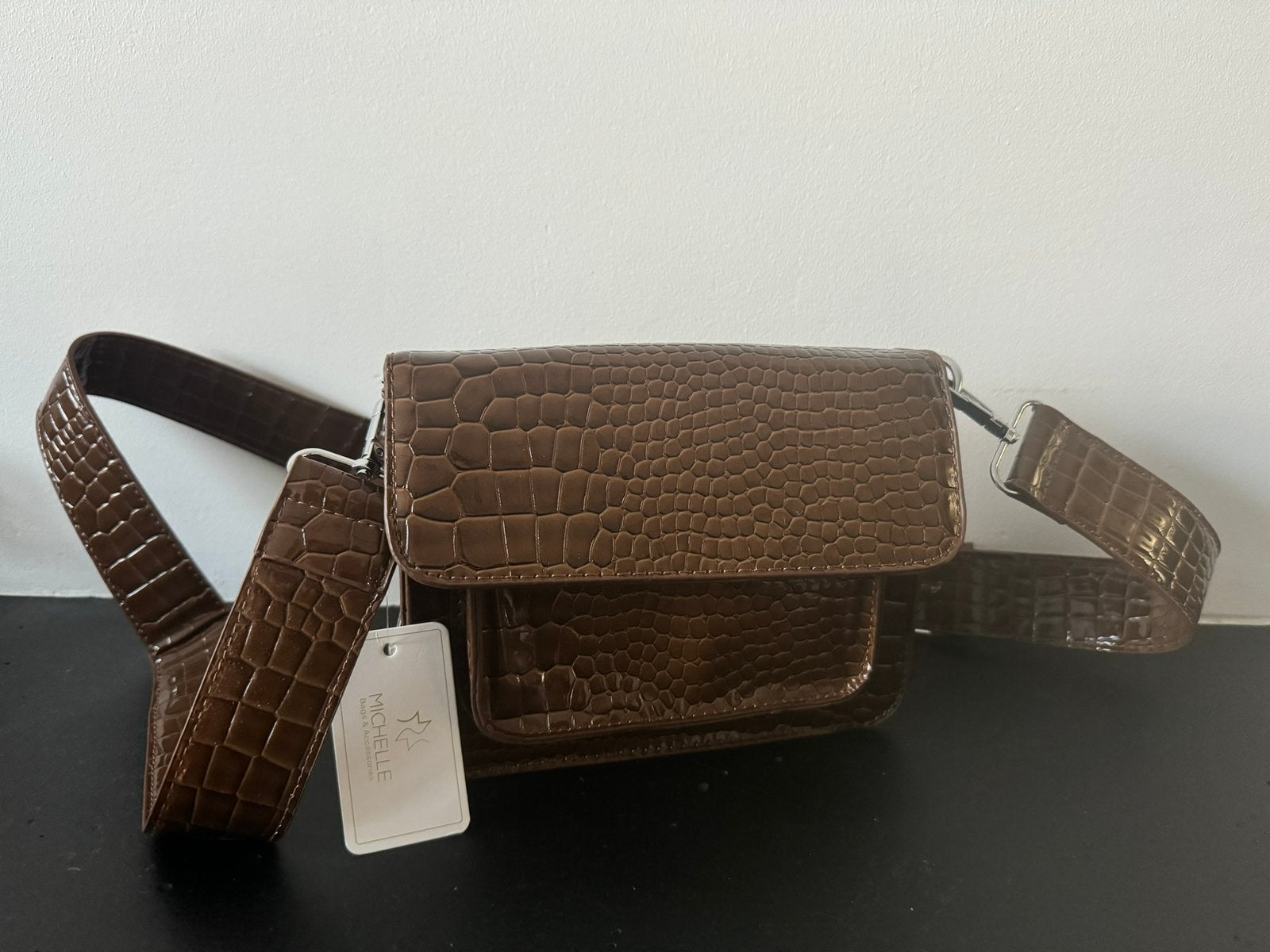 Nieuw Michelle Bags & Accessoires schoudertas crossbody, Ophalen of Verzenden, Nieuw, Bruin, Overige merken