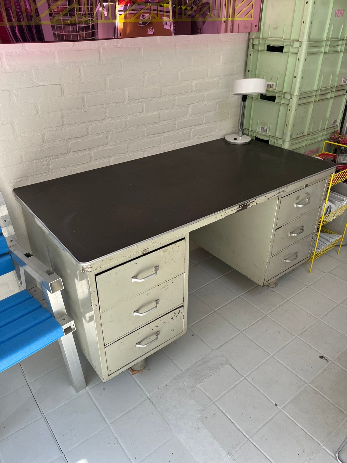 Industrieel bureau, Doe-het-zelf en Verbouw, Werkbanken, Ophalen of Verzenden, Gebruikt
