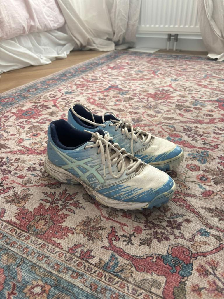 Hockeyschoenen Asics, Ophalen of Verzenden, Gebruikt, Schoenen