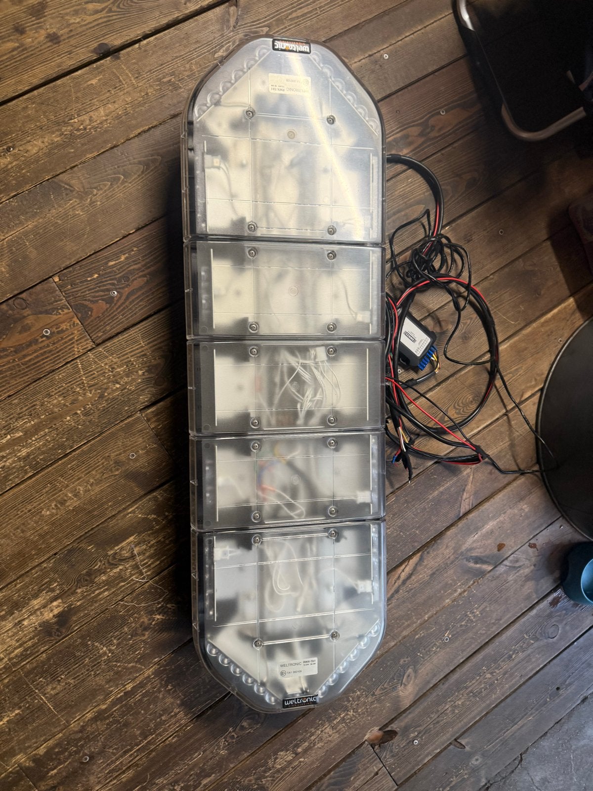 Weltronic RWX-TA1 LED Lichtbalk 12-24V met Bediening, Ophalen
