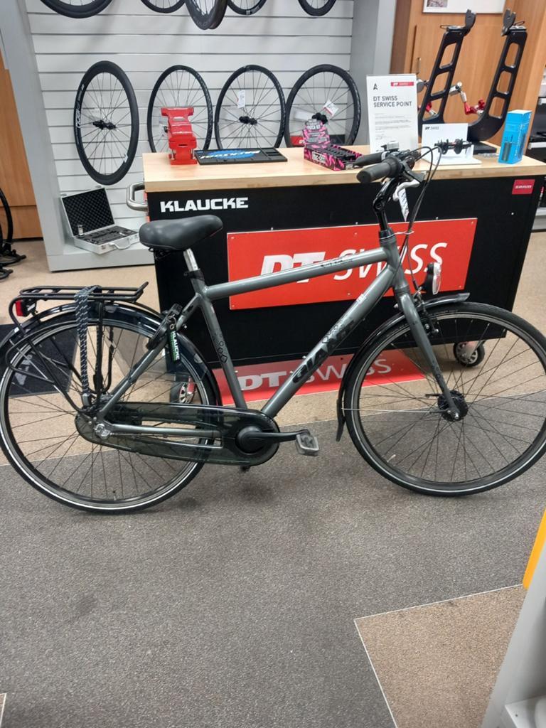 28" Giant Chill C3 Jongensfiets / Schoolfiets., Fietsen en Brommers, Fietsen | Jongens, Zo goed als nieuw, 26 inch of meer, Versnellingen