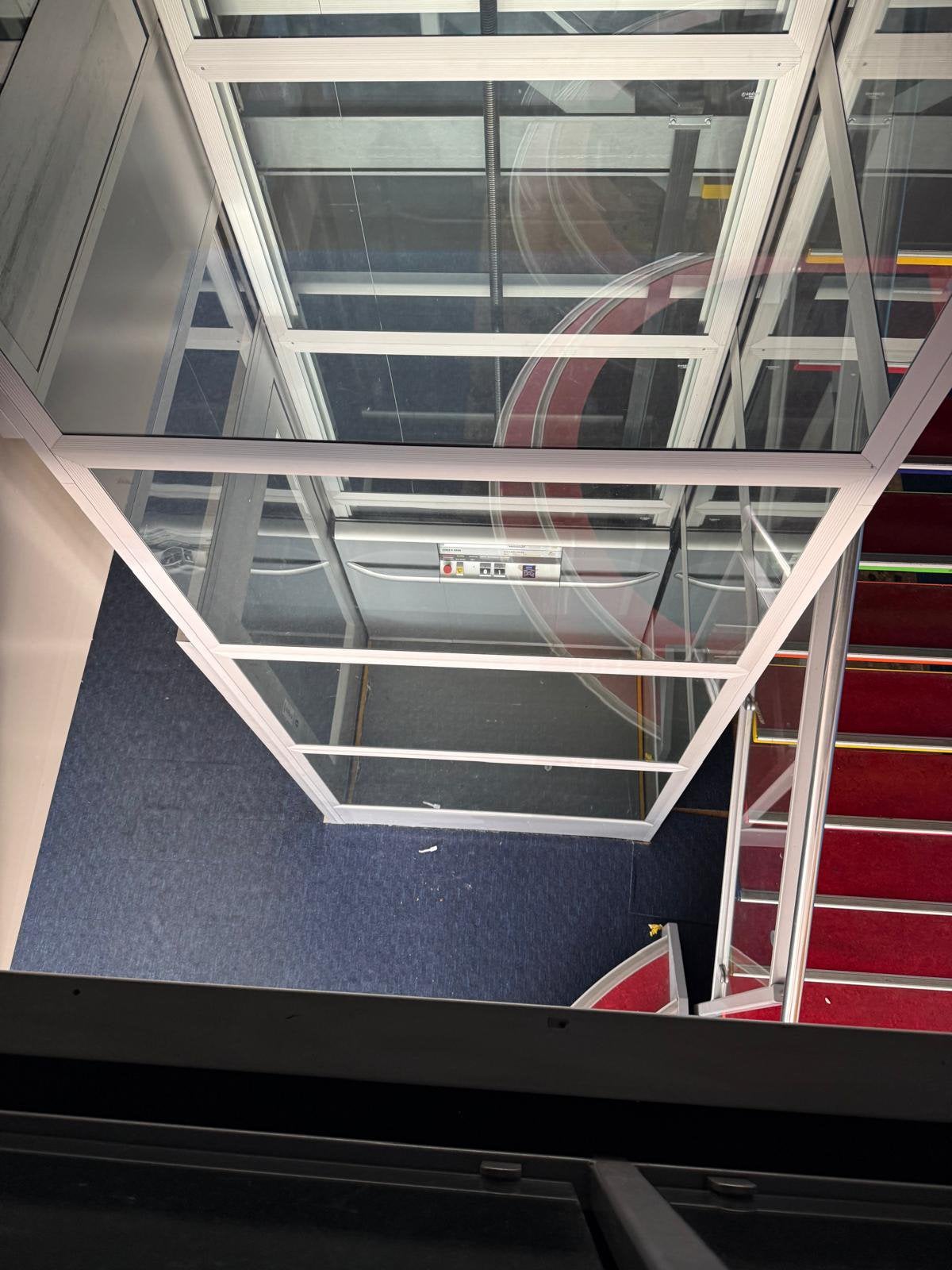 Personen lift, 1 persoons lift, TEAB., Ophalen, Gebruikt