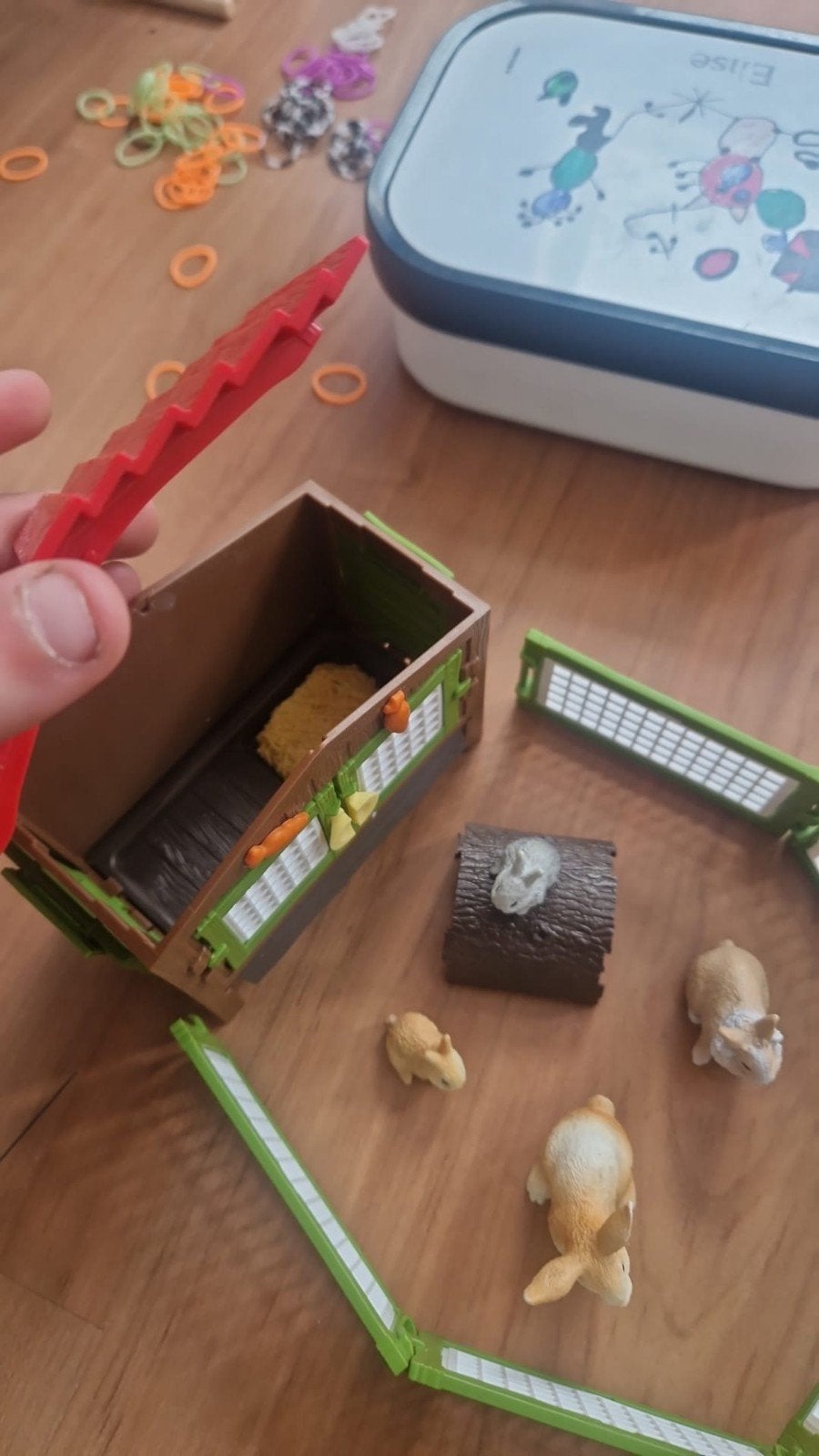 Schleich Konijnenhok met konijntjes en omheining speelset, Ophalen of Verzenden