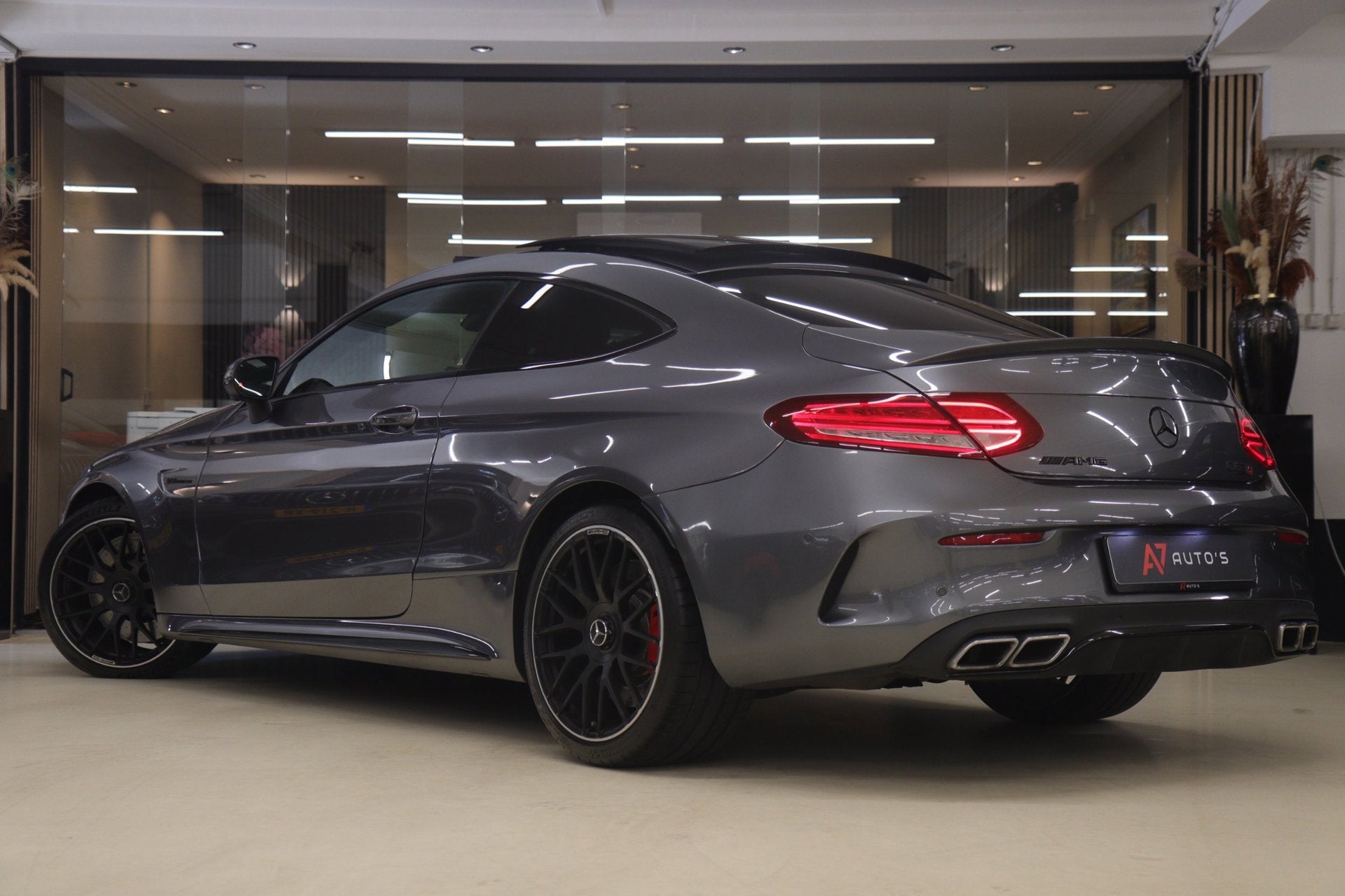 Mercedes-Benz C-klasse Coupé AMG 63 S PANO/360CAM/BURM/ACC/, Automaat, Achterwielaandrijving, Gebruikt, 4 stoelen