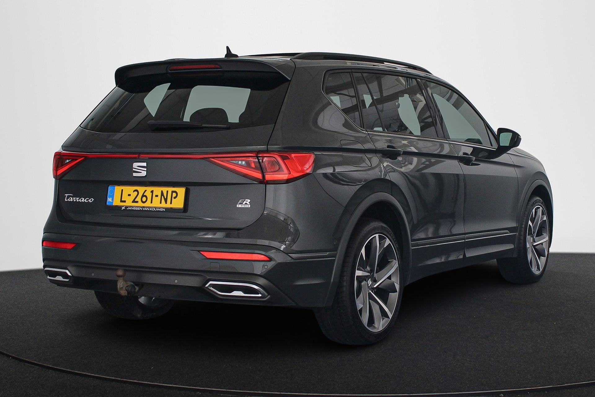 SEAT Tarraco 1.4 TSI e-Hybrid PHEV FR Panoramadak Trekhaak K, 4 cilinders, Hybride Elektrisch/Benzine, 13 kWh, SUV of Terreinwagen