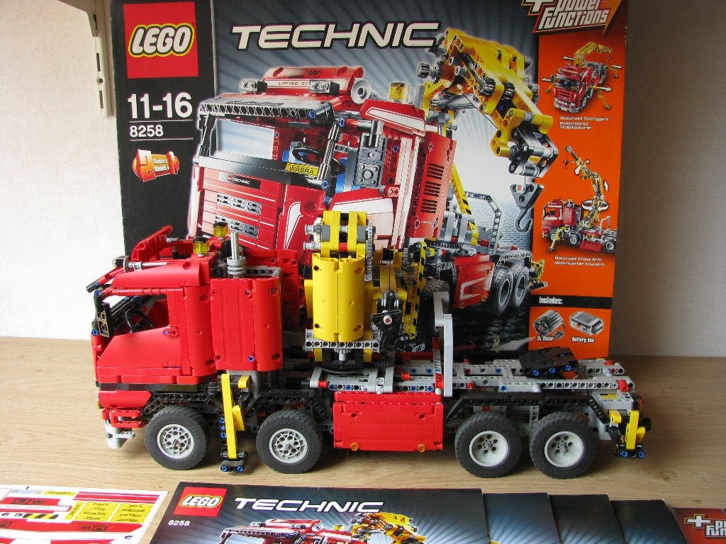 Lego Technic - 8258 - Kraanwagen, Kinderen en Baby's, Speelgoed | Duplo en Lego, Ophalen, Compleet, Lego, Zo goed als nieuw