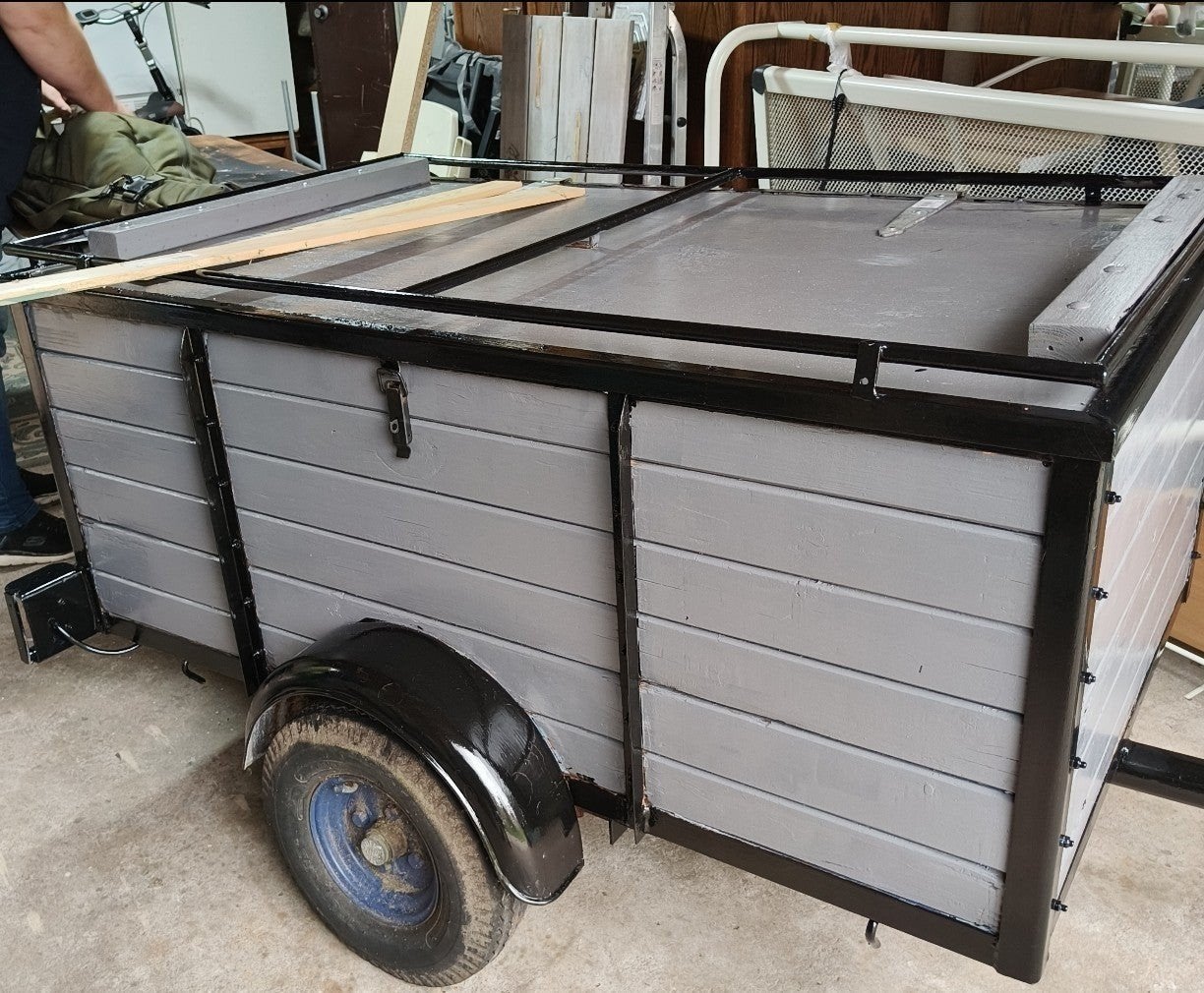 Gesloten zelfgebouwde aanhanger, Auto diversen, Aanhangers en Bagagewagens, Ophalen of Verzenden, Gebruikt