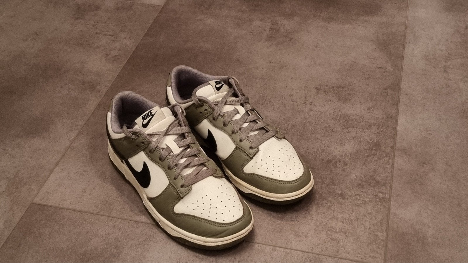 Nike Dunk Low NBA Paris - Maat 41, Nike, Nieuw, Ophalen of Verzenden, Wit