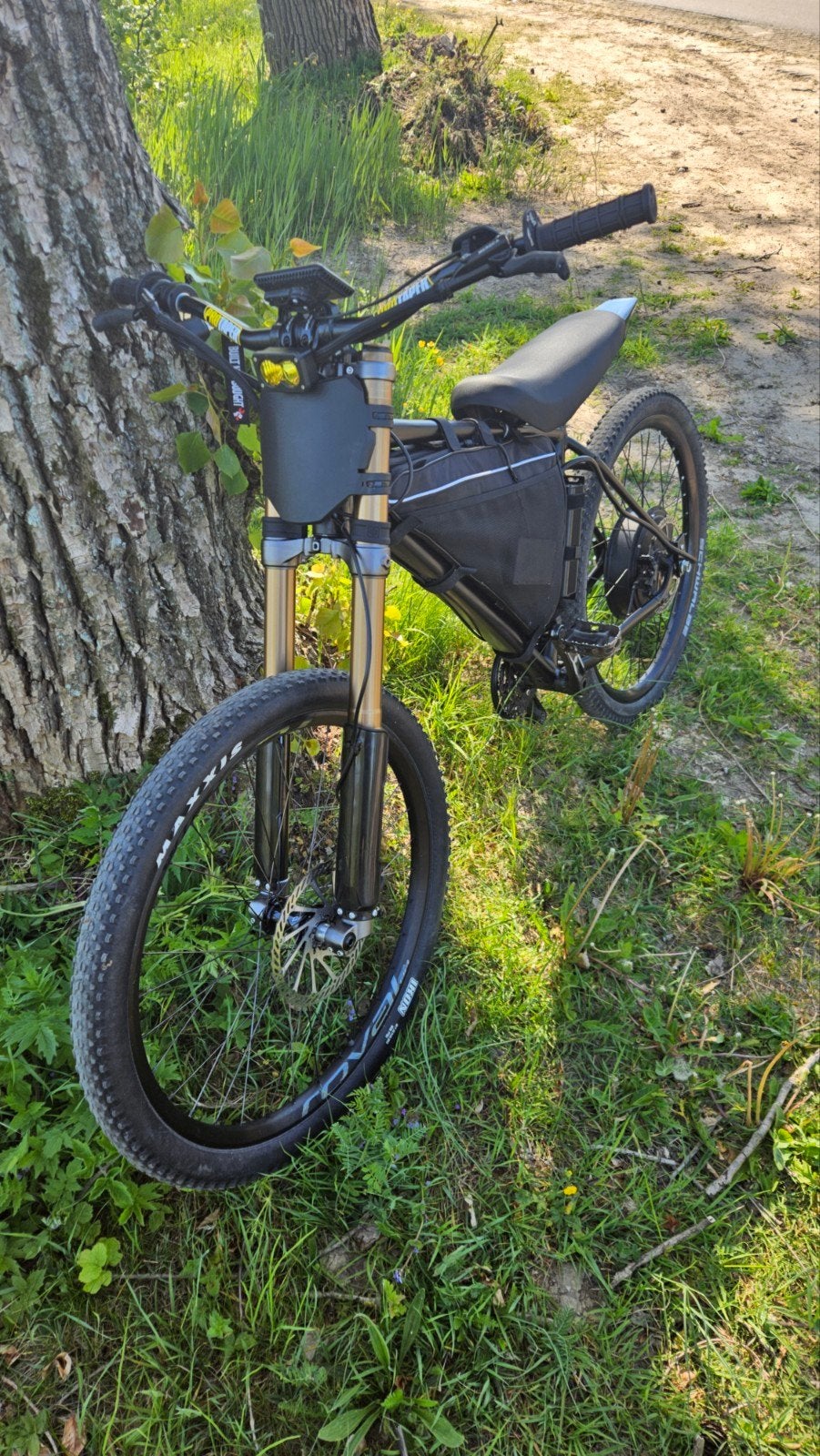 Unieke 5KW E-bike met Surron voorvork en 72V 30Ah accu, Ophalen, Zo goed als nieuw, 50 km per accu of meer