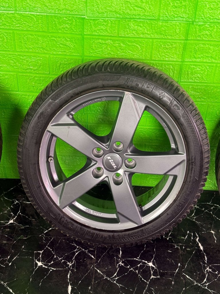 Hyundai Ioniq Kia Ceed Soul Mazda 3 6 velgen 17" 5x108 winte, Auto-onderdelen, Niet ingevuld, Gebruikt, Banden en Velgen, Niet ingevuld