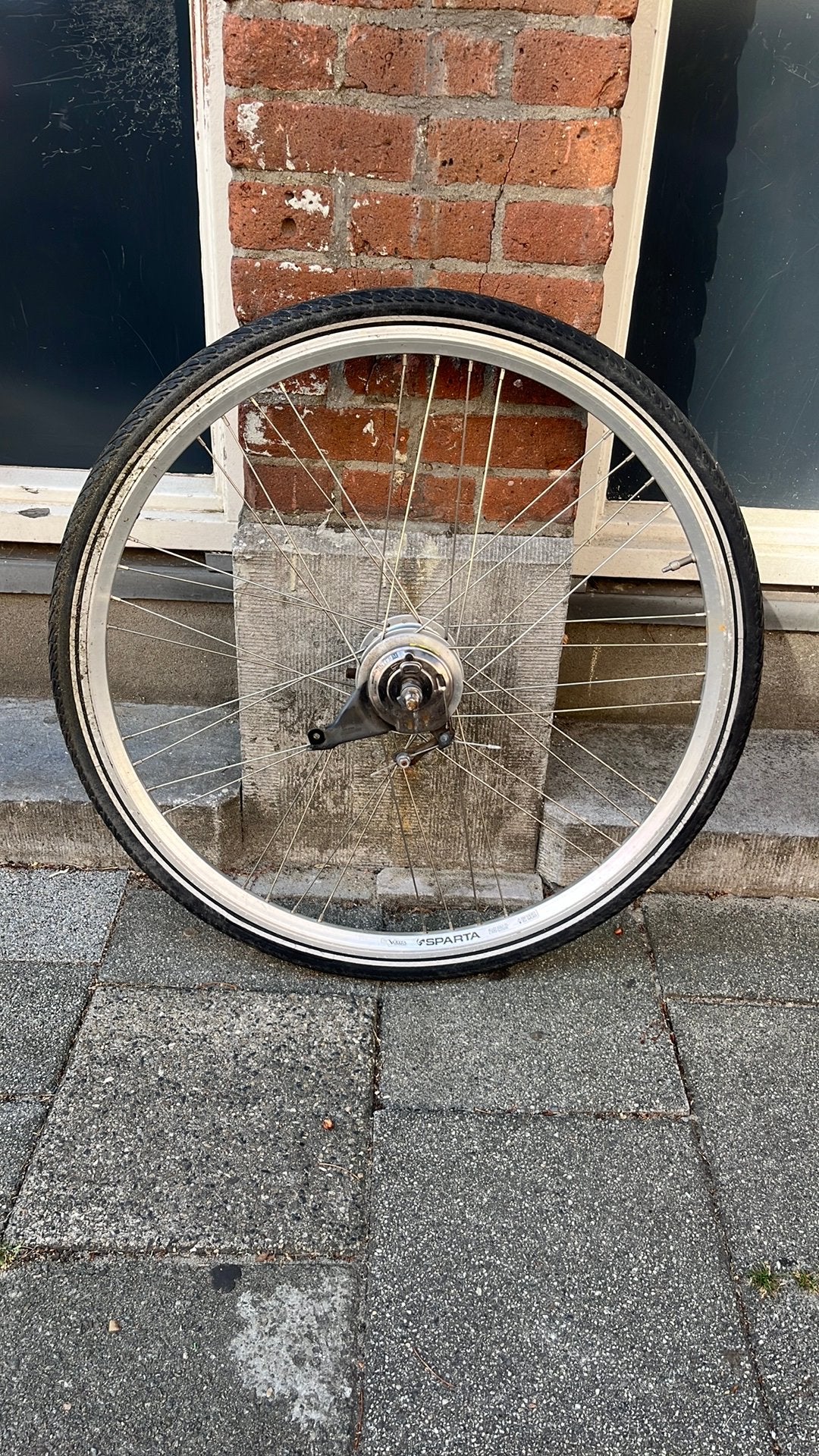 achterwiel 28 inch met nexus 8 naaf, Zo goed als nieuw, Aluminium, Stadsfiets, Ophalen