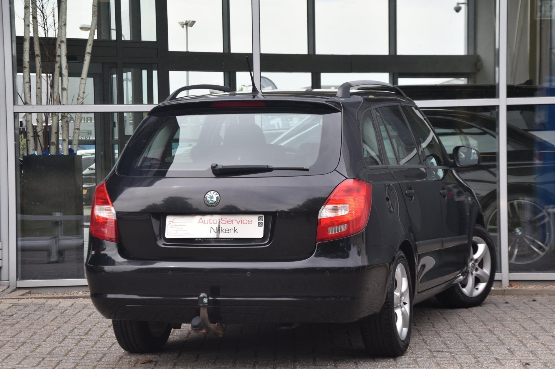 Skoda Fabia Combi 1.2 TDI GreenLine Airco Cruise Trekhaak 1e, Voorwielaandrijving, Euro 5, Zwart, 1199 cc