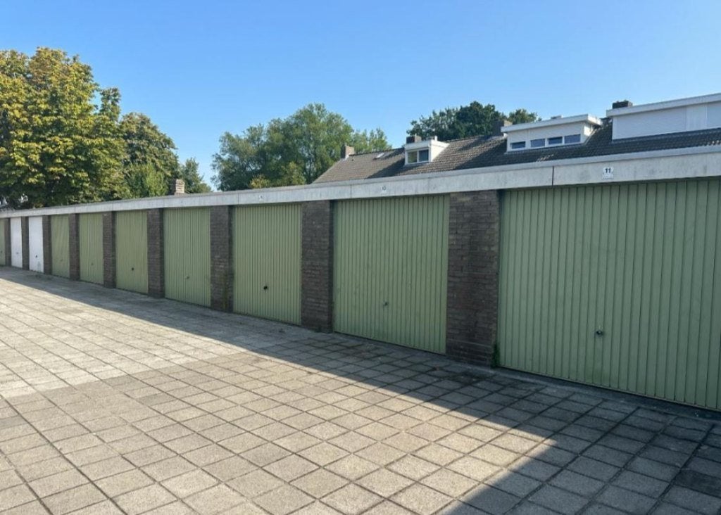 Garagebox (verhuurd) te koop Pythagorasstraat te Apeldoorn, Ophalen, Nieuw