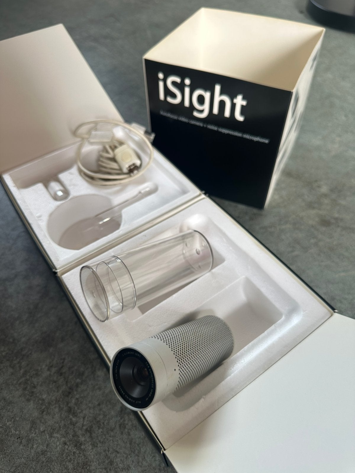 Apple iSight webcam in originele doos, Gebruikt, MacOS, Ophalen of Verzenden, Microfoon