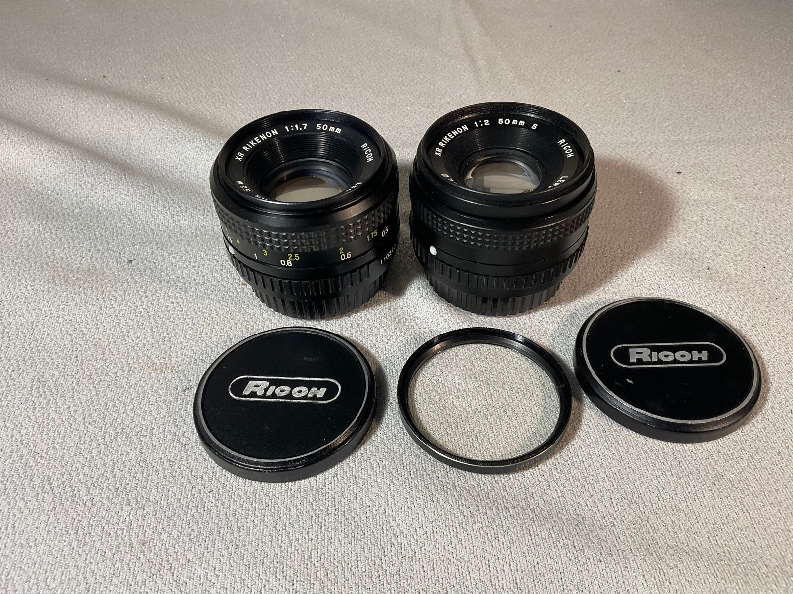 2 stuks RICOH XR RIKENON lenzen, Ophalen of Verzenden, Gebruikt, Standaardlens