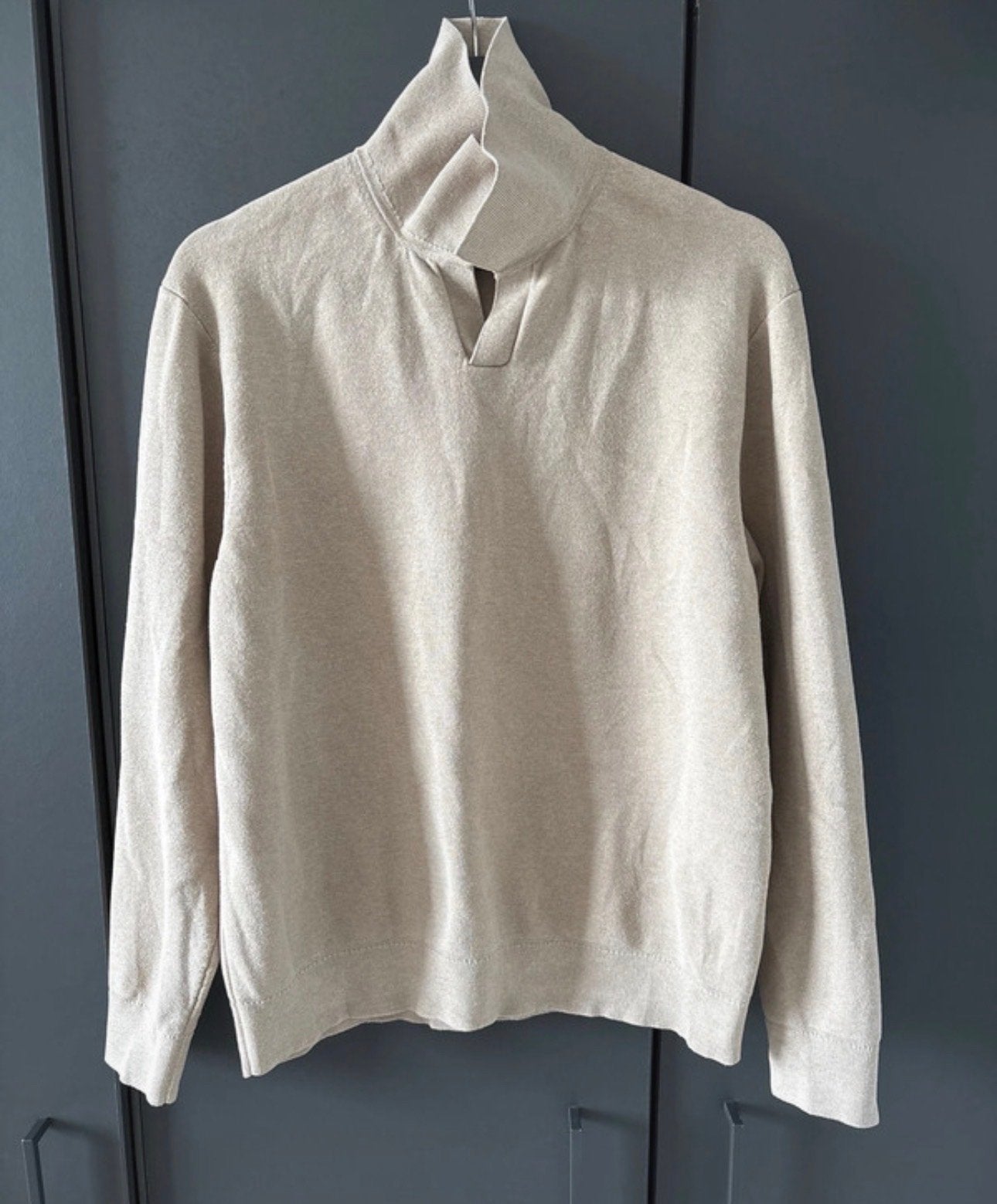 Uniqlo Gebreide Polotrui Milano Beige Maat M, Ophalen of Verzenden, Zo goed als nieuw, Maat 48/50 (M), Beige