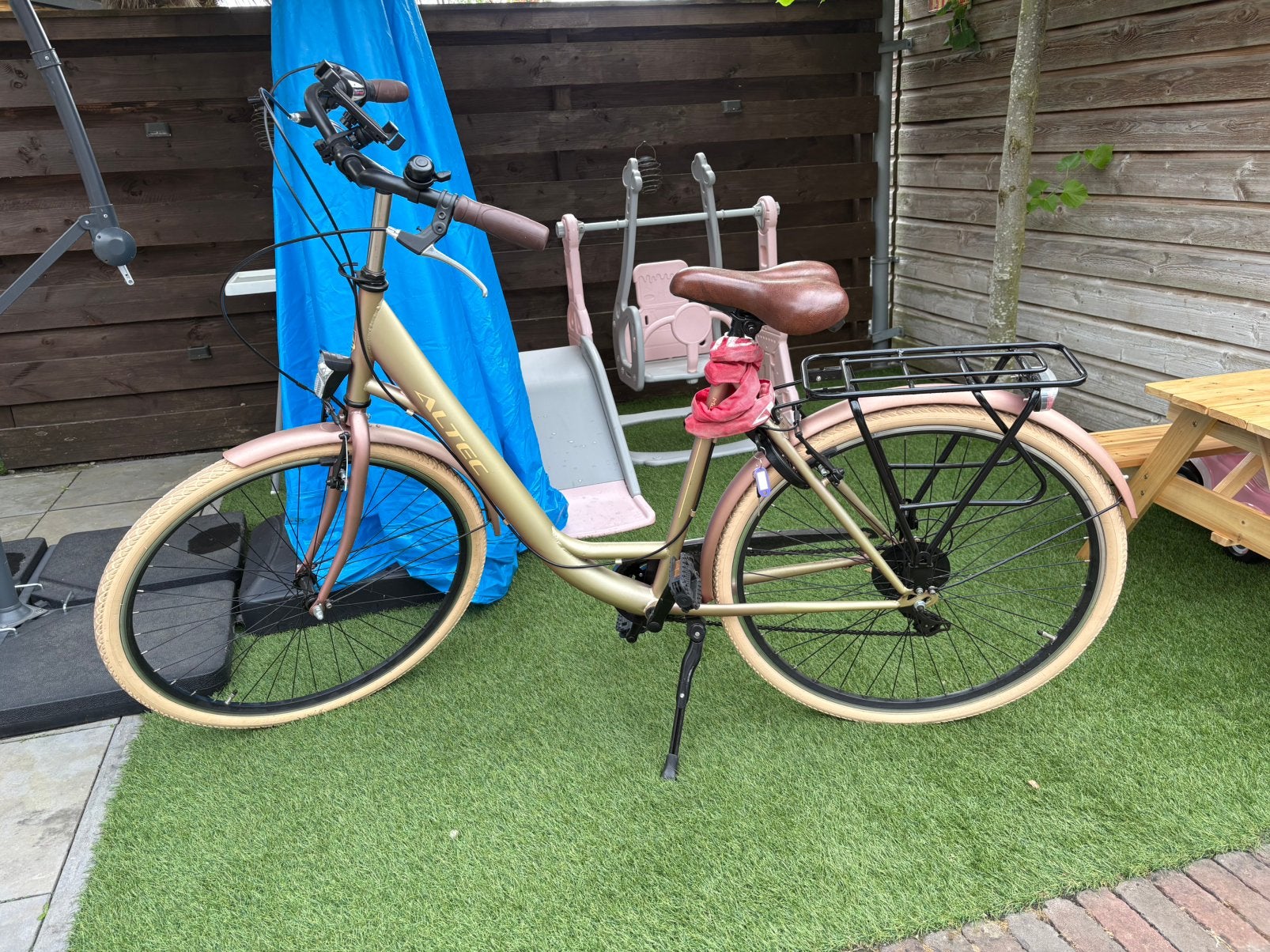 Dames fiets, Ophalen, Zo goed als nieuw, Overige merken