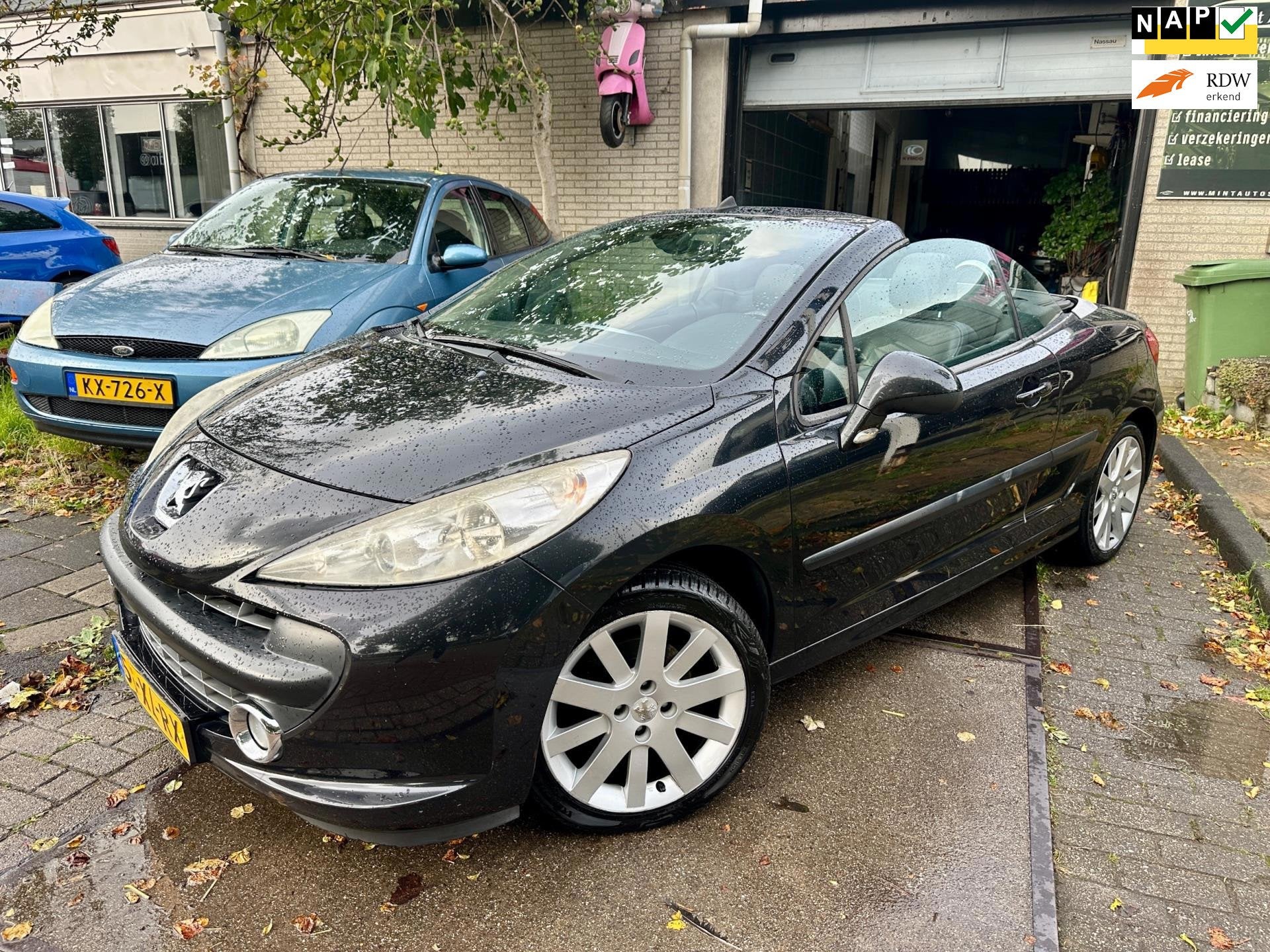 Peugeot 207 CC 1.6-16V T Sport Apk|Airco|Cabrio|Leer bekledi, Voorwielaandrijving, Gebruikt, 4 cilinders, 4 stoelen