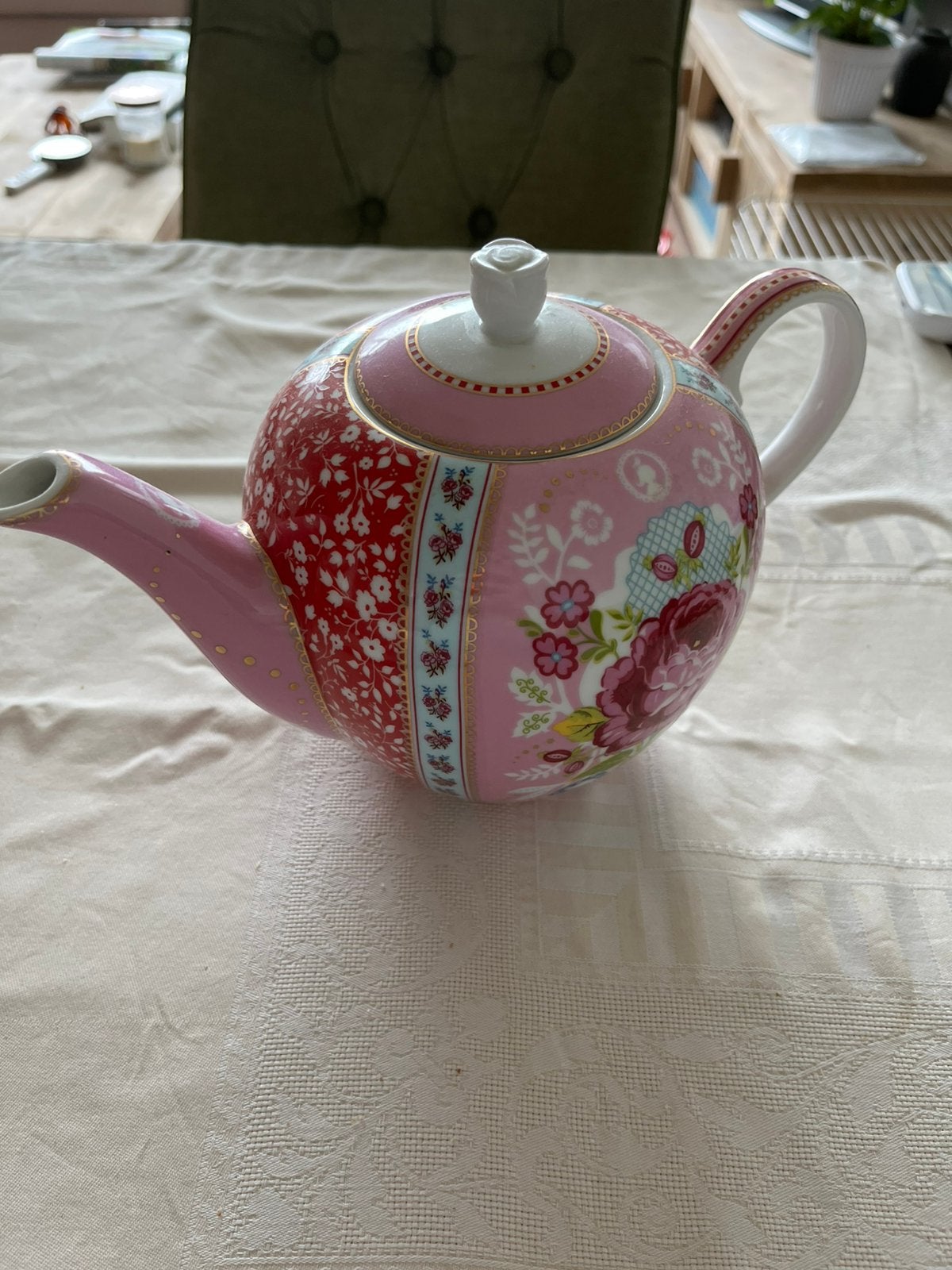 Pip Studio theepot roze, nieuwstaat, Keramiek, Overige typen, Nieuw, Ophalen of Verzenden