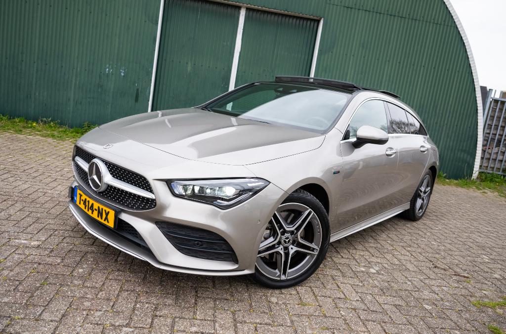Mercedes-Benz CLA 250 e Shooting Brake AMG Line Premium, Auto's, CLA, 4 cilinders, 1650 kg, Stationwagon
