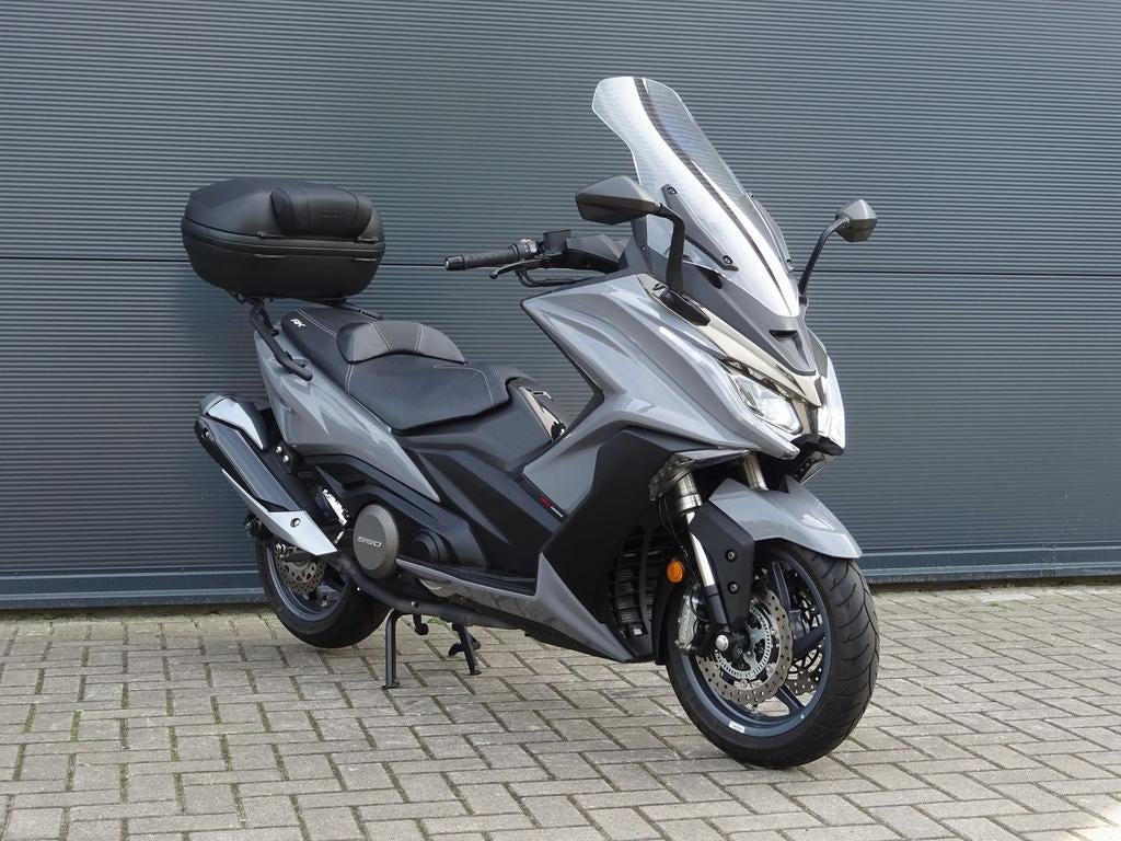 KYMCO AK 550 2022 Orig NL weinig KM Topkoffer AK550 Tmax, Motoren, Kymco, Motorrijbewijs A, Bedrijf, Onbekend