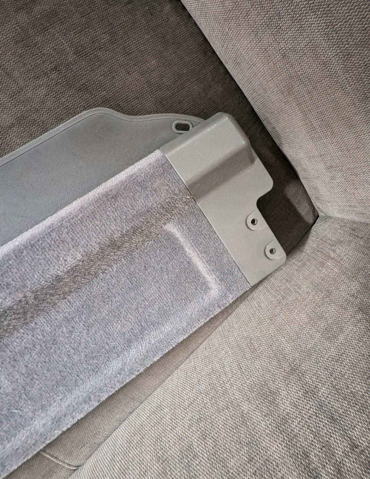 Volvo 940 960 740 rolhoes hoedeplank, Auto-onderdelen, Interieur en Bekleding, Ophalen of Verzenden, Volvo