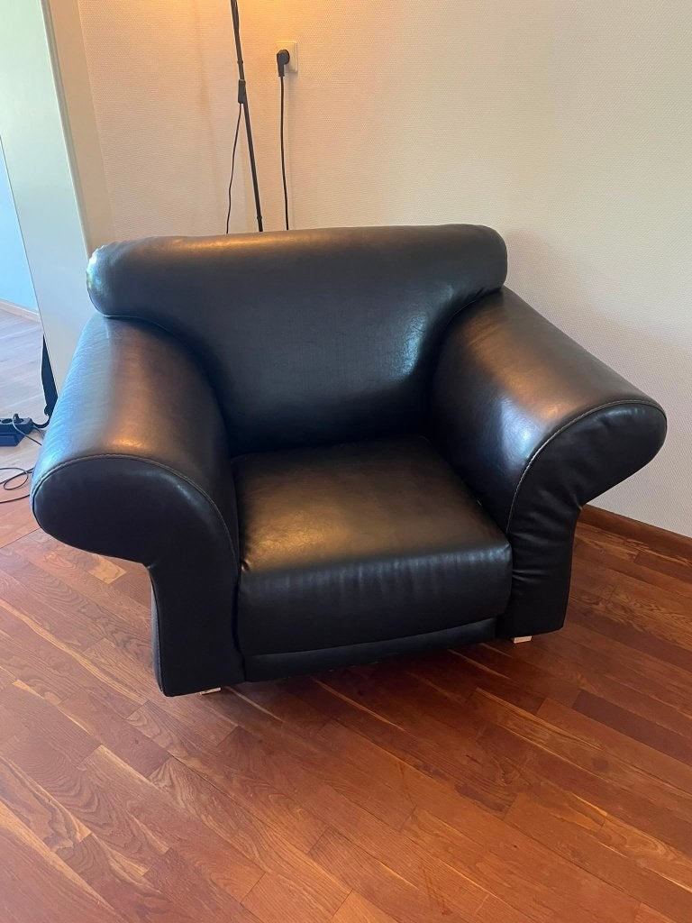 Donkerbruine leren fauteuil Armchair – gratis af te halen, Ophalen, Overige materialen, Gebruikt, 75 tot 100 cm
