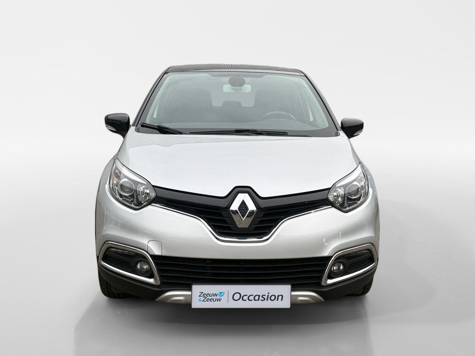 Renault Captur 0.9 TCe Xmod Two Tone | Lederen Bekleding | A, Auto's, Gebruikt, Euro 6, 49 €/maand, Handgeschakeld