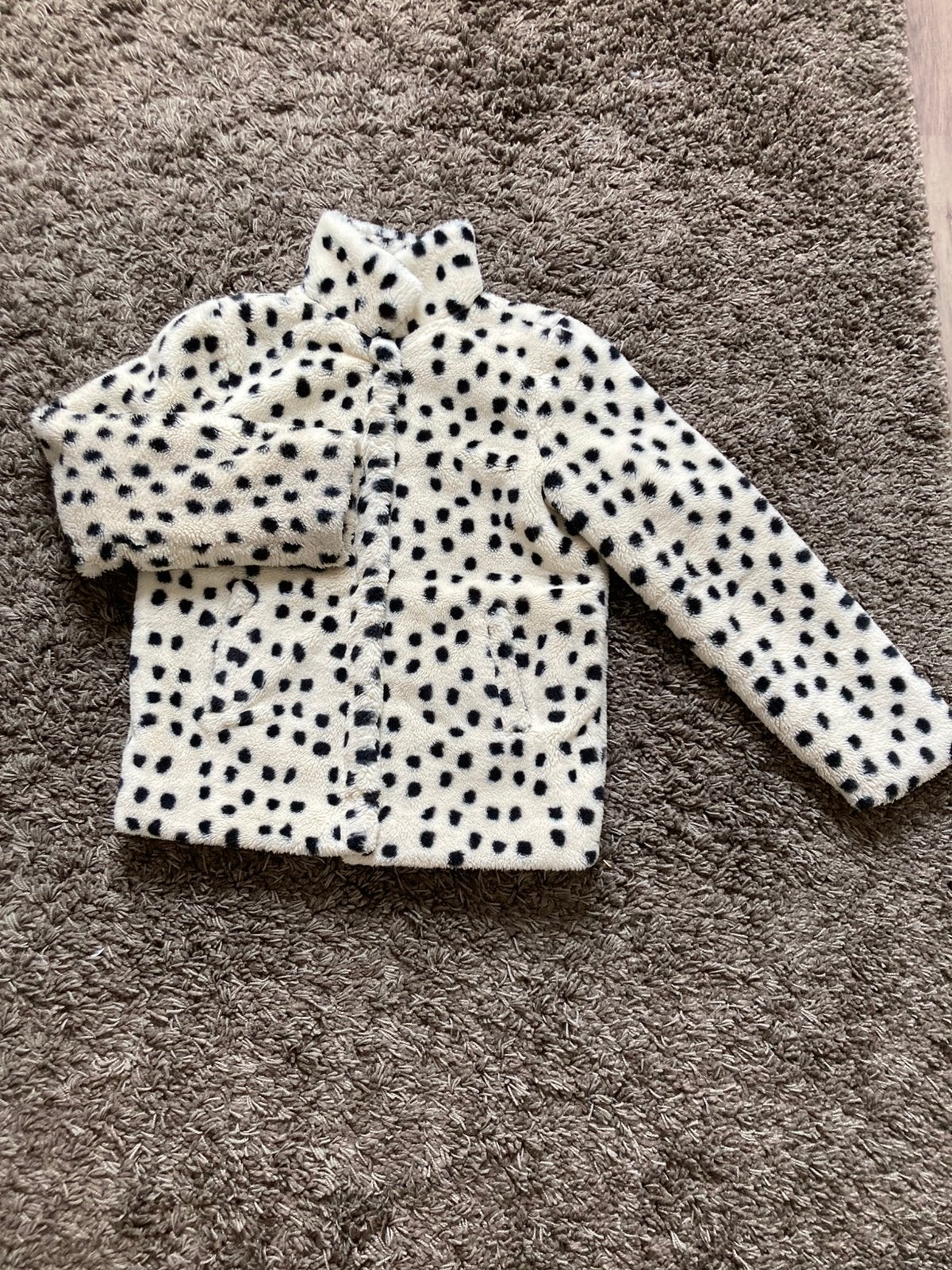 Tussenjas van Hema nep bont maat 158-164, Kinderen en Baby's, Kinderkleding | Maat 158, Meisje, Ophalen of Verzenden, Zo goed als nieuw