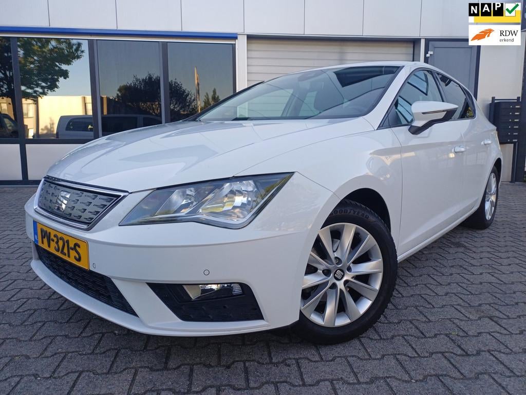 Seat Leon 1.0 EcoTSI Style Business Intense NAVI/CLIMA/PDC/L, Stof, Gebruikt, Euro 6, Leon