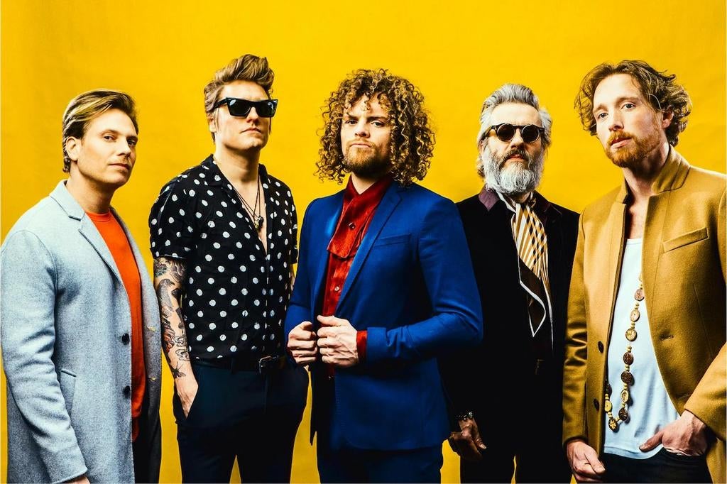2 staanplaatsen zaterdag 21 November Di-rect Ahoy Rotterdam, Tickets en Kaartjes, Concerten | Pop, Twee personen, November