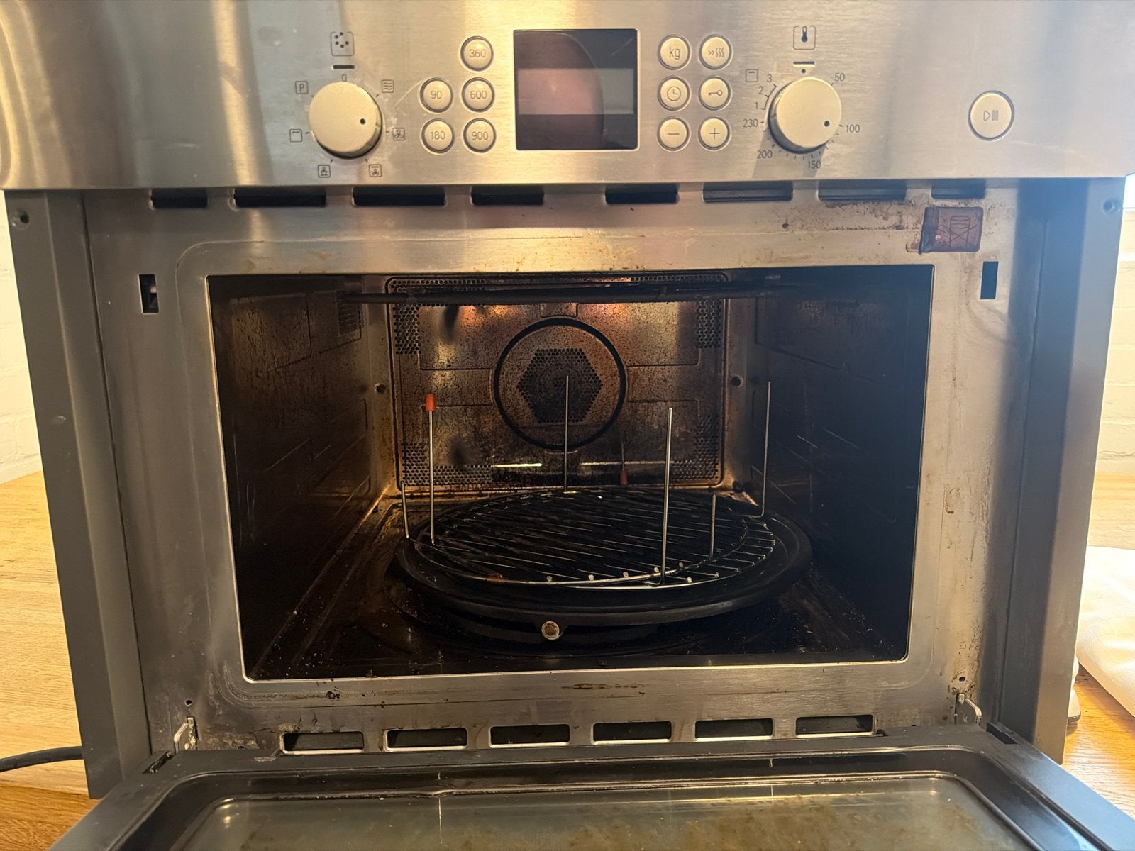 Bosch Combimagnetron/Oven - Defect voor onderdelen/reparatie, Witgoed en Apparatuur, Combimagnetron, 60 cm of meer, Grill, Ophalen of Verzenden