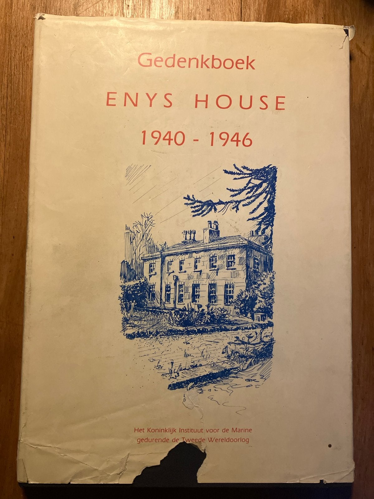 Gedenkboek Enys House 1940-1946 - Koninklijk Instituut, Ophalen of Verzenden, Tweede Wereldoorlog, Gelezen, Marine