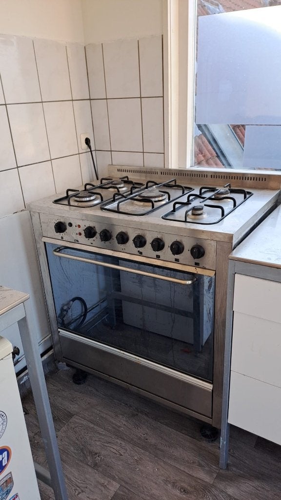 Etna 5-pits gasfornuis met oven Groningen, Ophalen, Gebruikt, 60 cm of meer, Gas