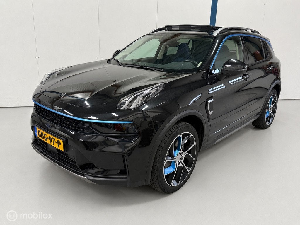 Lynk & Co 01 1.5 PANO / TREKHAAK / ADAPTIVE CRUISE / SOH 96%, Euro 6, Zwart, Bedrijf, 1854 kg