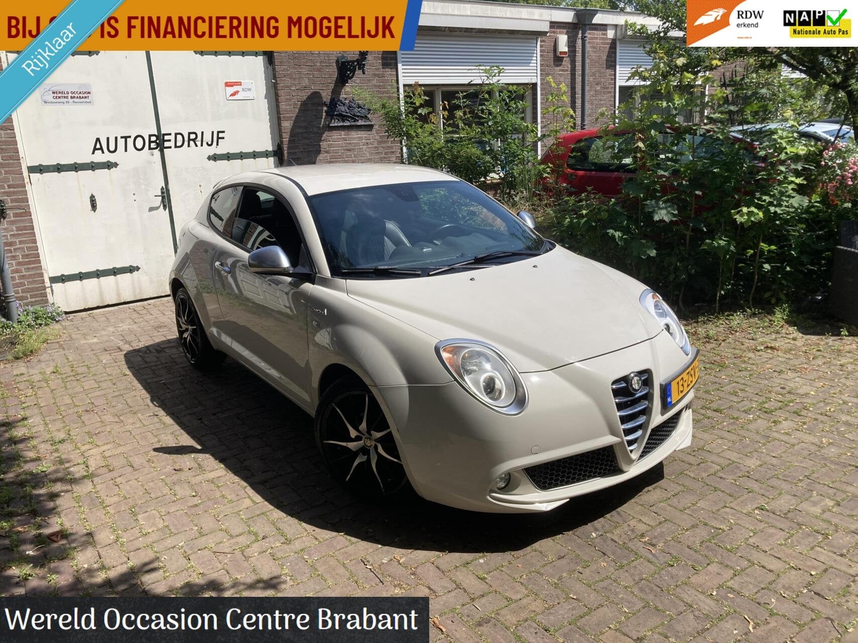 Alfa Romeo MiTo 0.9 TwinAir turismo leer airco luxe junior, Auto's, Voorwielaandrijving, Euro 5, 86 pk, Gebruikt