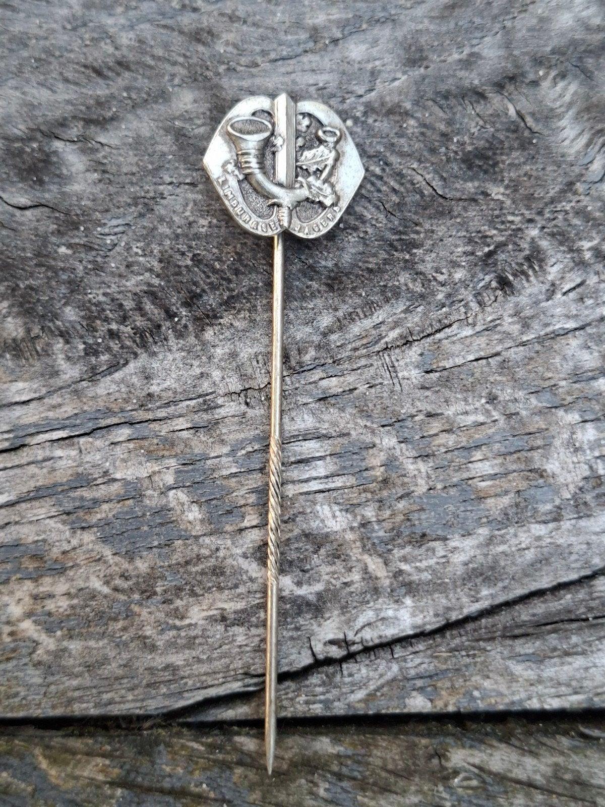Limburgse Jagers speldje, Verzamelen, Ophalen of Verzenden, Landmacht, Nederland, Embleem of Badge