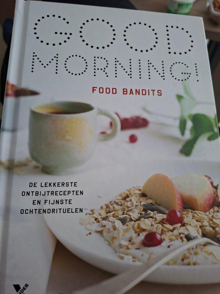 Food Bandits - Good morning, Ophalen of Verzenden, Zo goed als nieuw, Food Bandits
