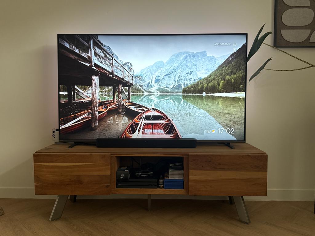 XOOON massief houten tv-meubel - 160x41x50 cm, Huis en Inrichting, Kasten | Televisiemeubels, Ophalen, Gebruikt, 150 tot 200 cm