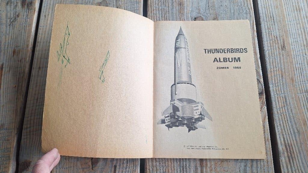 Thunderbirds tv 2000 boekje tijdschrift stripverhaal 1966, Gebruikt, ,, Foto of Kaart, ,