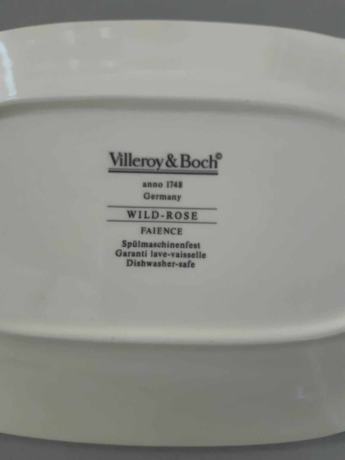 Ovaal Schaaltje Villeroy en Boch Wild Rose, Ophalen of Verzenden, Overige stijlen, Porselein, Schaal of Schalen