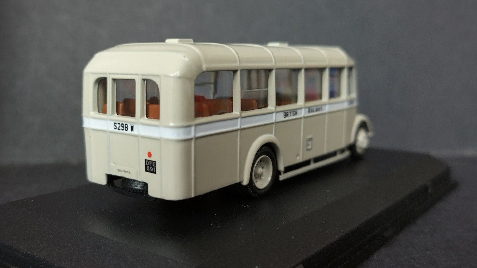 Bedford OB coach British Railways 1:76 Oxford Diecast Pol, Verzenden, ., Nieuw, .