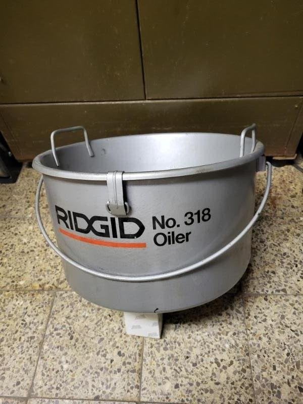 RIDGID 318 Oliebak., Ophalen of Verzenden, Nieuw, Metaaldraaibank