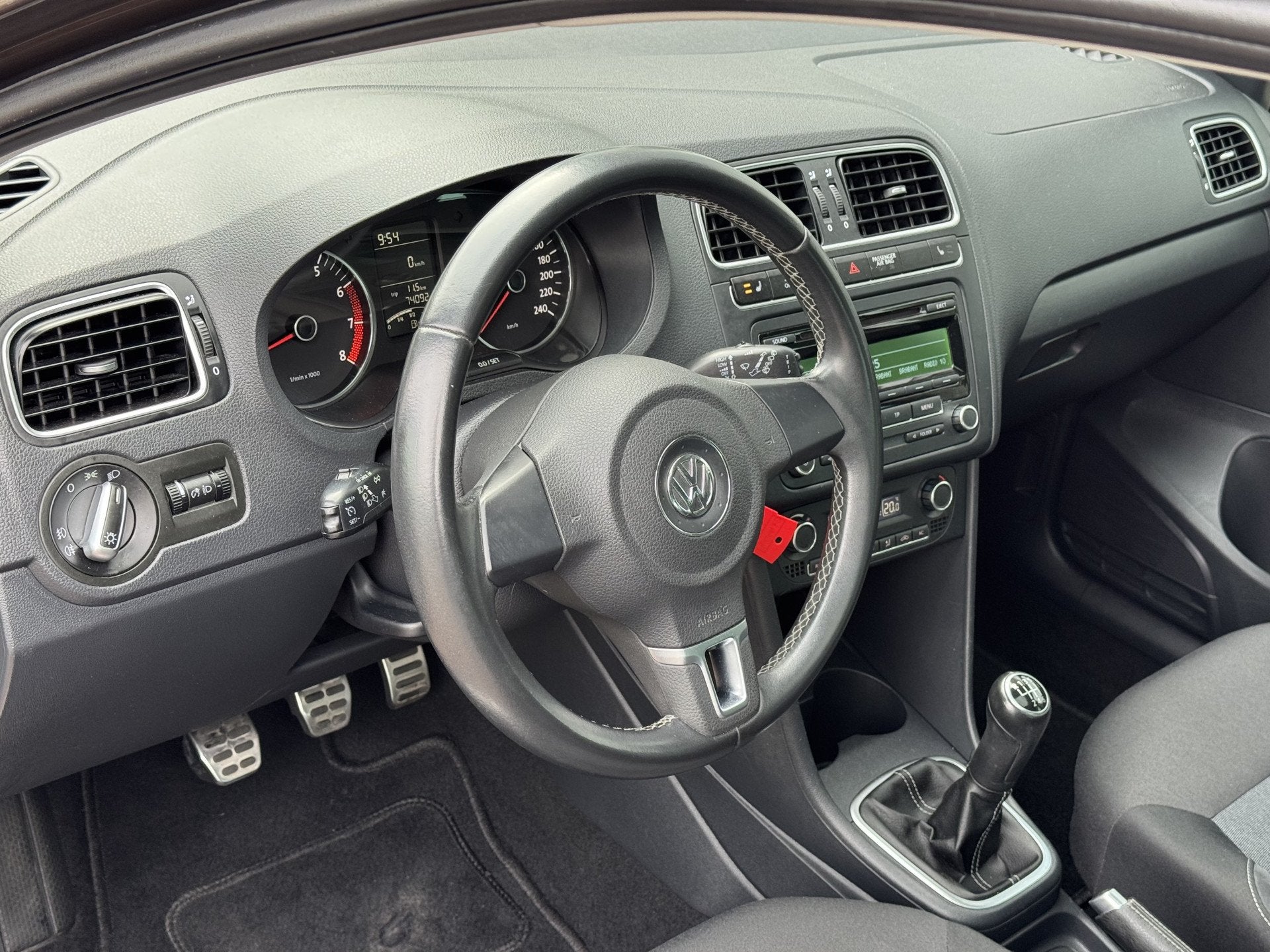 Volkswagen Polo 1.2 TSI Style (bj 2012), Voorwielaandrijving, Euro 5, Stof, Bruin