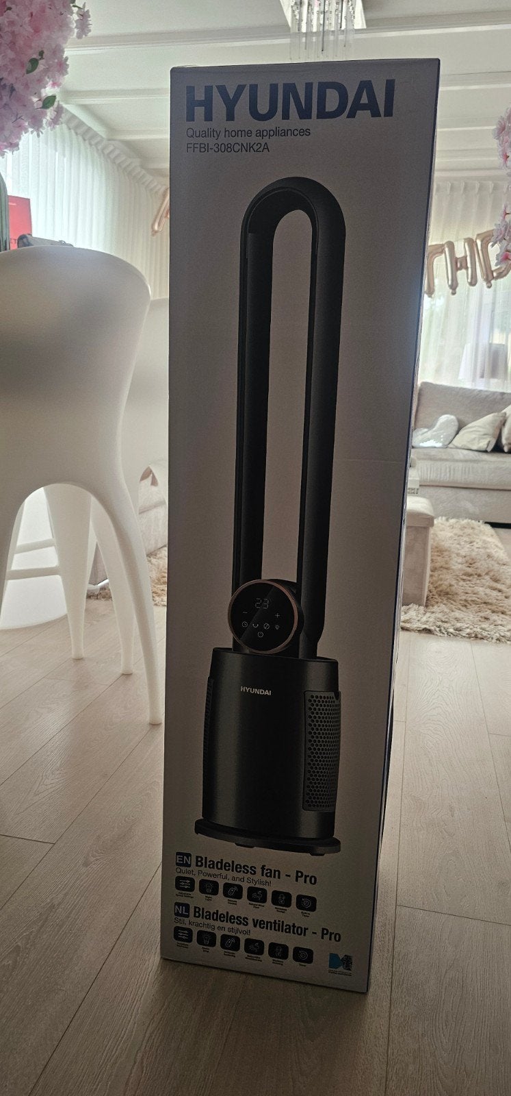 Hyundai Bladeless Ventilator nieuw in doos, Ophalen of Verzenden, Ventilator met afstandsbediening, Nieuw, Torenventilator
