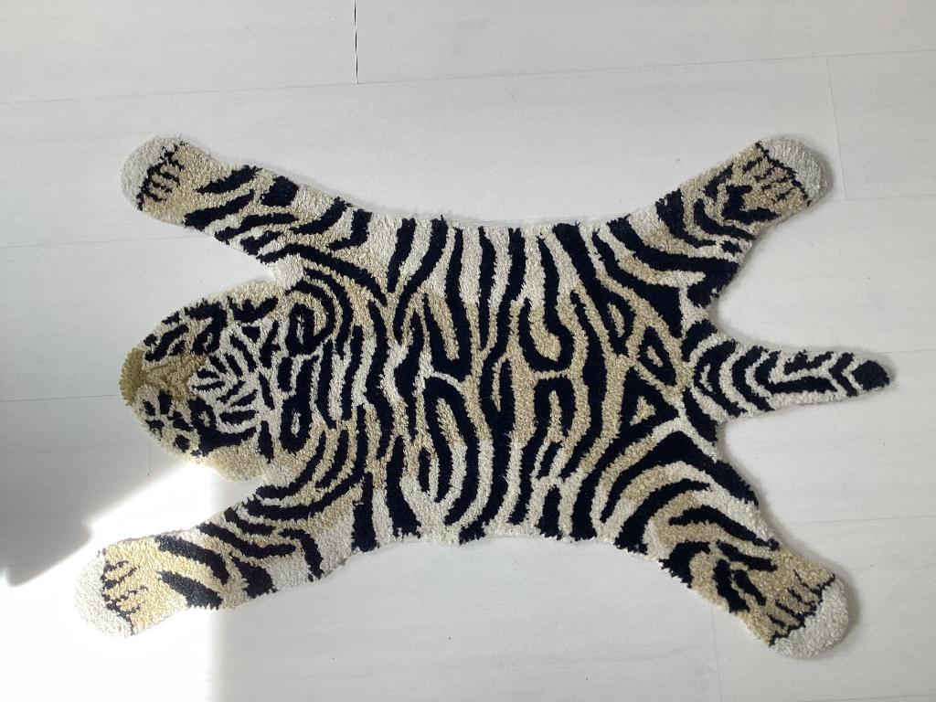 Tijger kleed Doing Good, Ophalen, Zo goed als nieuw, Rechthoekig, 50 tot 100 cm
