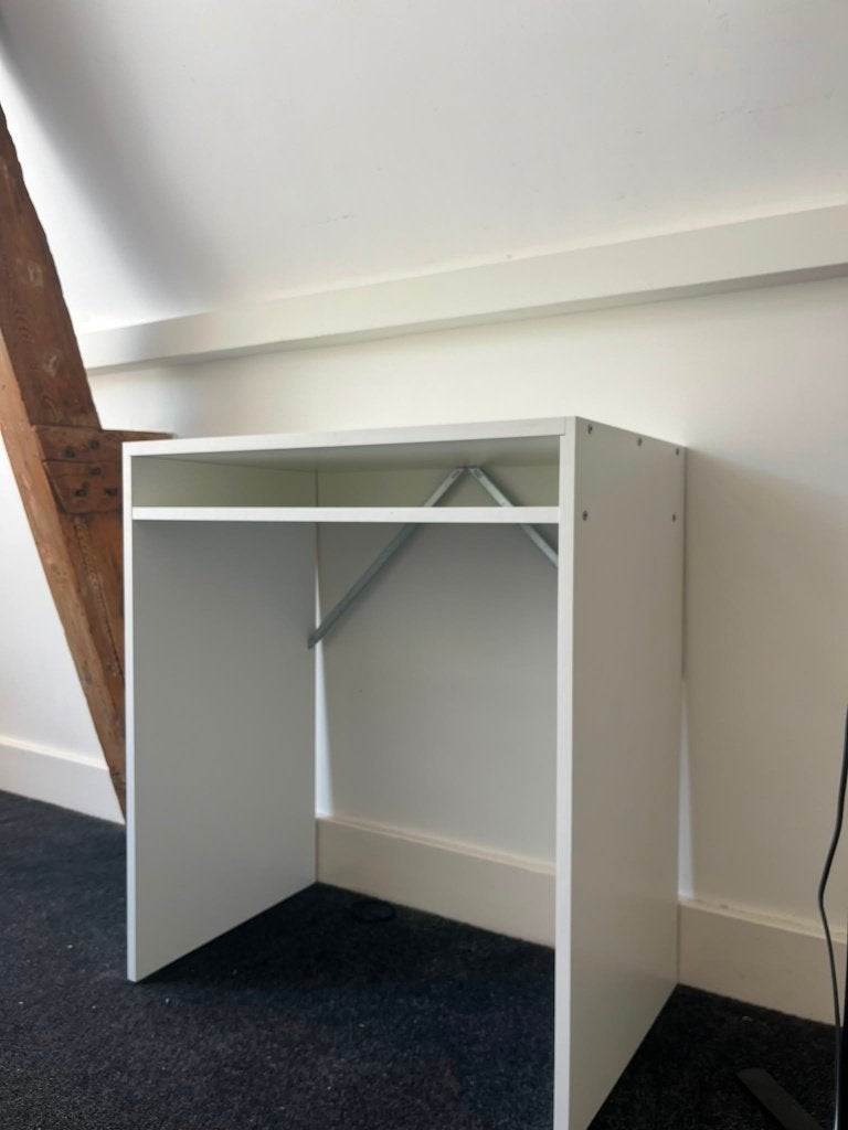 White desk, Ikea TORALD, 65x40, Huis en Inrichting, Bureaus, Ophalen, Scandinavisch, 65 cm, Nieuw