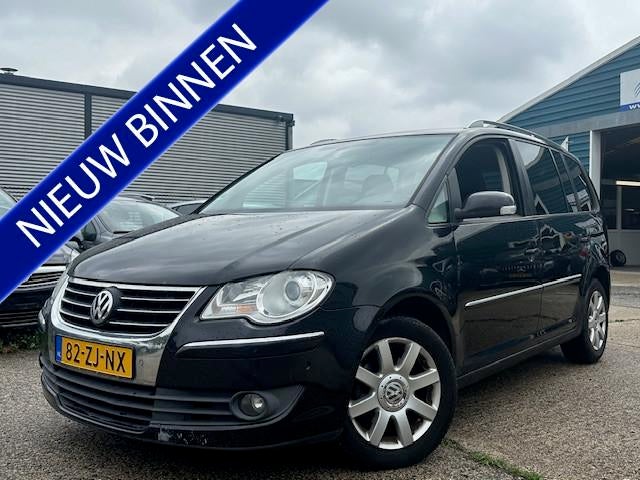 Volkswagen Touran 2.0 TDi Highline Business | ECC | LMV | Tr, Voorwielaandrijving, Gebruikt, 4 cilinders, Zwart