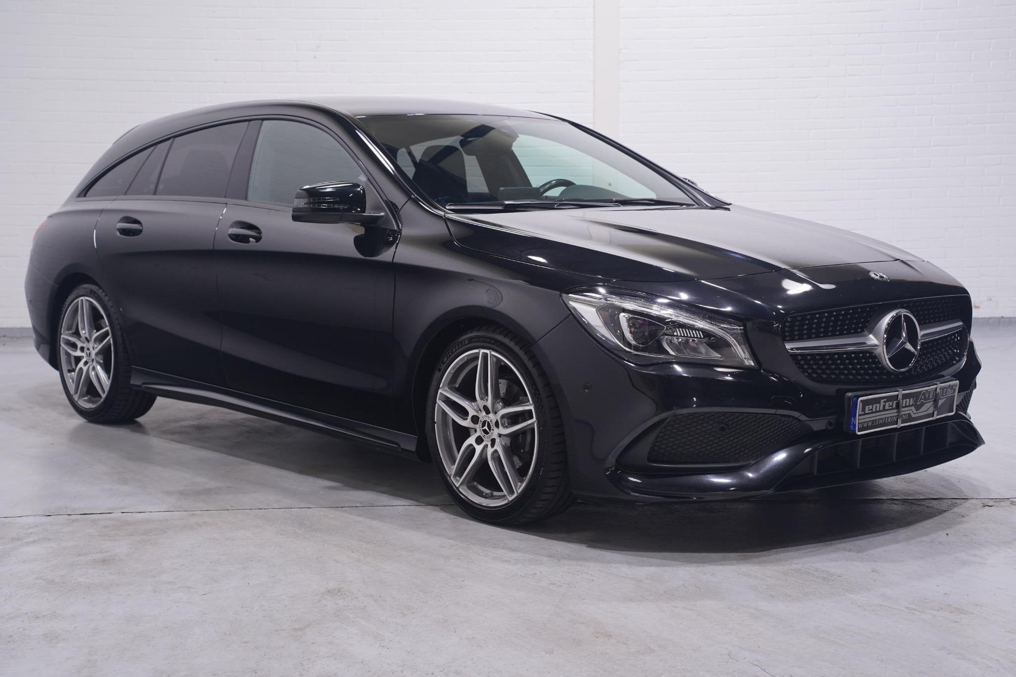 Mercedes-Benz CLA-klasse Shooting Brake 180 Business Solutio, Auto's, 730 kg, Gebruikt, Euro 6, 4 cilinders
