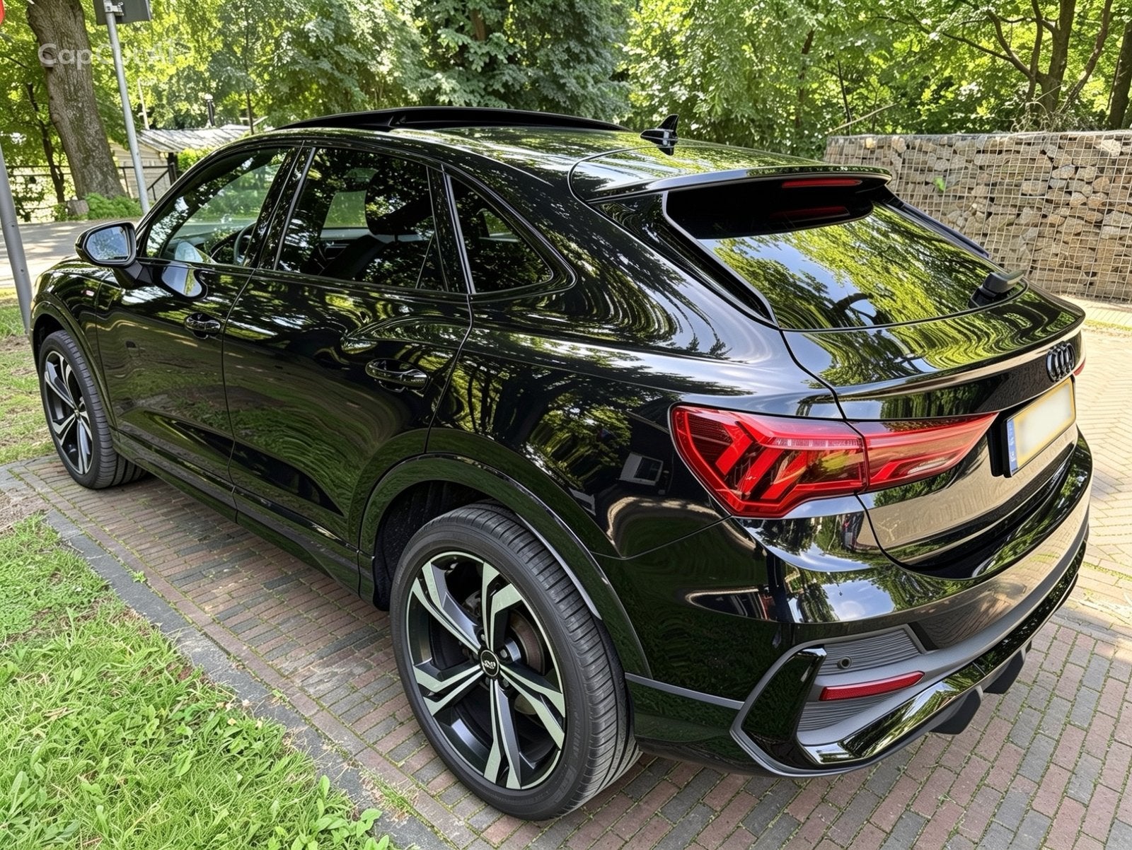 Foto 4 van Audi Q3 Sportback 40TFSI quattro Sline| Black Optic|Pano|B&O